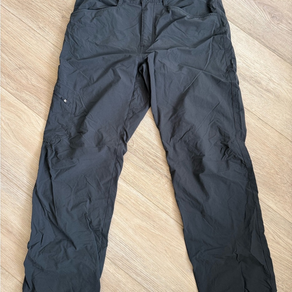 Patagonia Men's Dark Gray Cargo Pants